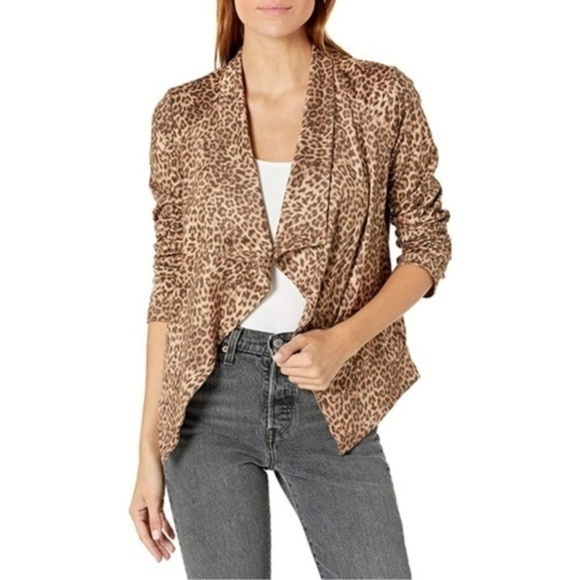 BB Dakota Jackets & Blazers - BB Dakota Aleah Leopard Print Faux Suede Jacket XS